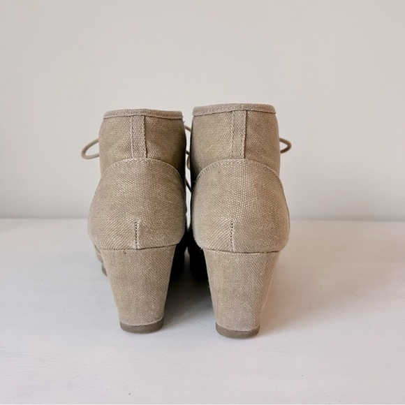 American Eagle Canvas Wedge Lace Up Bootie - Picture 3 of 6